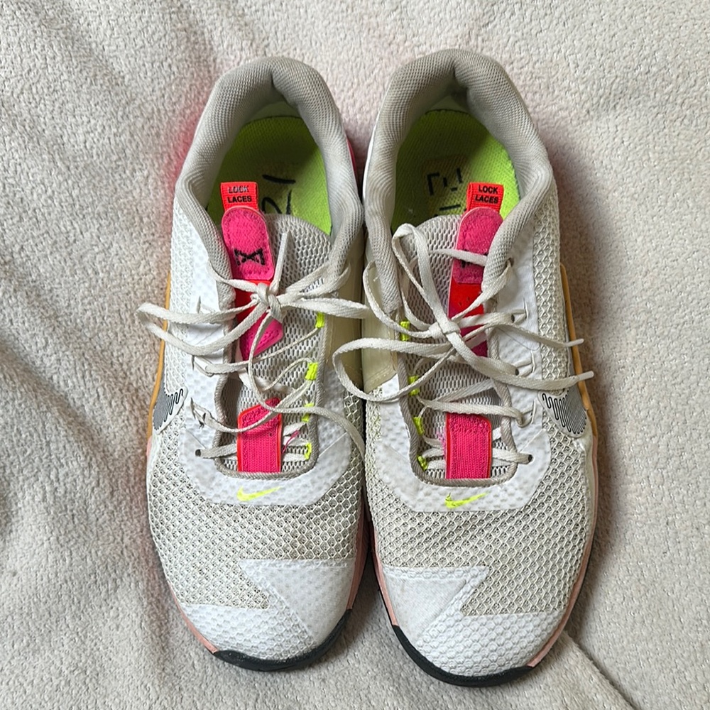 Nike White and Pink Metcons